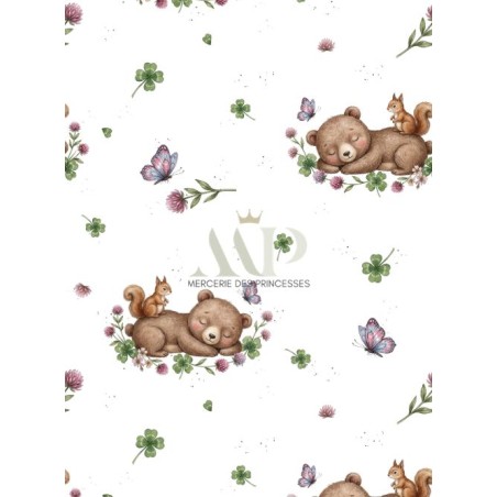 Tissu “Ourson Vintage” – motif ourson, écureuil et trèfles aquarelle – Certifié Oeko-Tex®