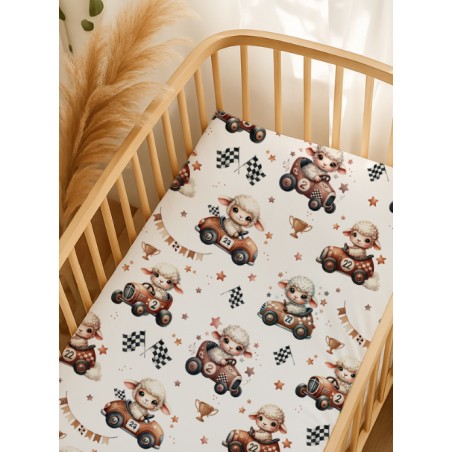 Tissu coton “Voiture de Course Mouton” – Motif petits moutons pilotes vintage – Certifié Oeko-Tex®