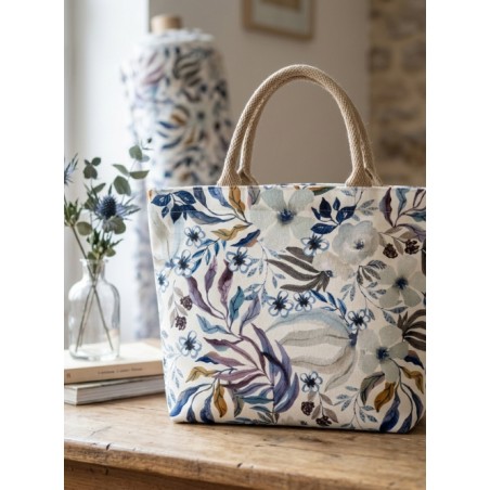 Tissu coton  “Fleurs Sauvages Marine” – Motif fleuri aquarelle - Certifié Oeko-Tex®